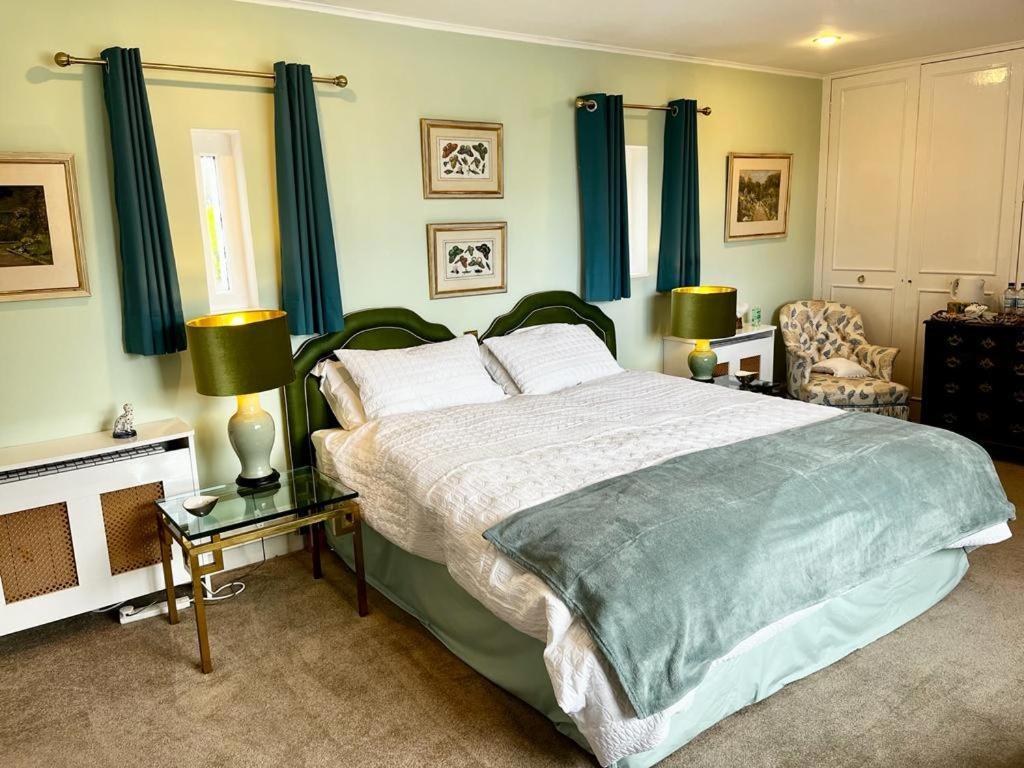 Bed and Breakfast Whitehouse à Uplawmoor Extérieur photo